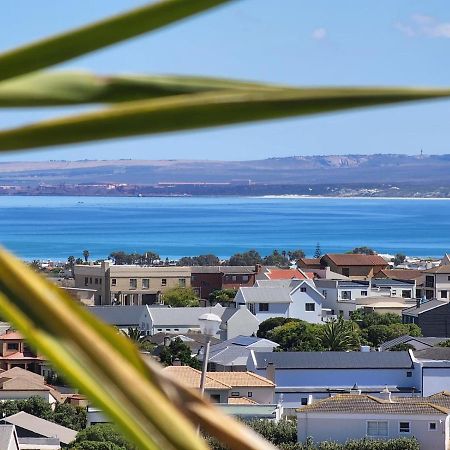 Langebaan Guest House Ngoại thất bức ảnh